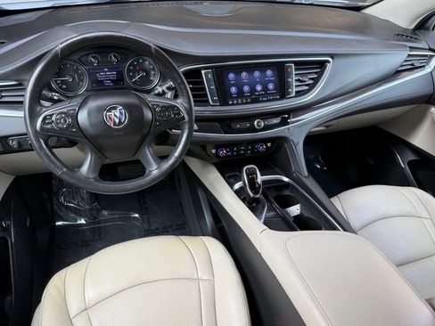 Used 2020 Buick Enclave Premium w/ Sun and Sites Package AWD/4WD image 28