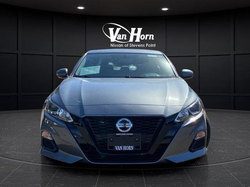 Used 2020 Nissan Altima 2.5 S FWD image 2
