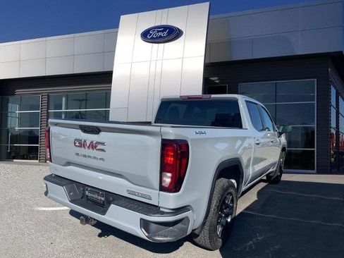 Used 2024 GMC Sierra 1500 Elevation image 2