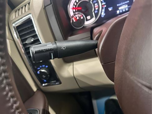 Used 2016 RAM 1500 Laramie w/ Convenience Group AWD/4WD image 11
