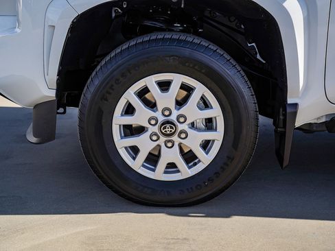 Certified 2025 Toyota Tacoma SR5 image 7
