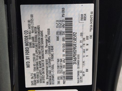 Used 2016 Ford Fusion SE w/ Equipment Group 202A FWD image 33