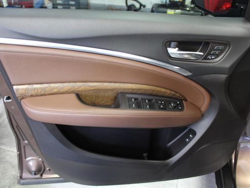 Used 2019 Acura MDX SH-AWD w/ Technology Package image 21