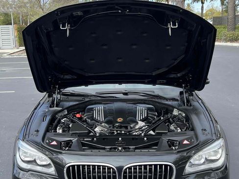 Used 2013 BMW ALPINA B7 image 23