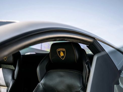 Used 2009 Lamborghini Gallardo LP 560-4 image 10