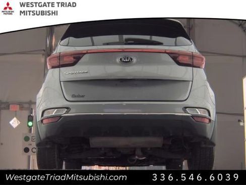 Used 2020 Kia Sportage LX AWD/4WD image 6