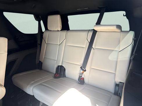 Used 2021 Cadillac Escalade Sport w/ Driver Assist Tech Package AWD/4WD image 15