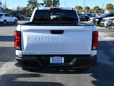 Used 2023 Chevrolet Colorado Z71 w/ Advanced Trailering Package image 4