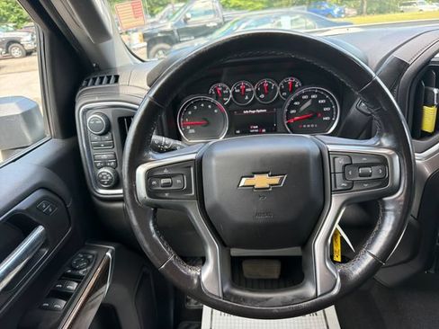 Used 2020 Chevrolet Silverado 2500 LT w/ Fleet Comfort Package AWD/4WD image 17