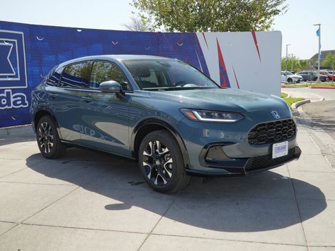 New 2026 Honda HR-V EX-L image 3