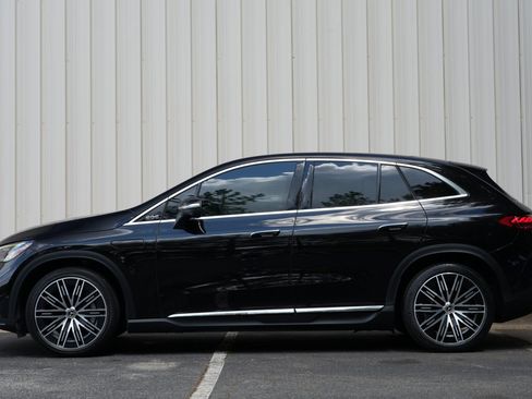 Used 2023 Mercedes-Benz EQE 500 4MATIC SUV image 7