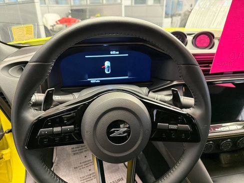 Certified 2023 Nissan Z w/ Floor Mat Package (L93) RWD image 13