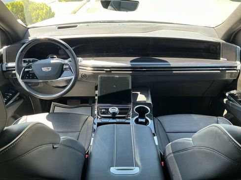 Used 2025 Cadillac Escalade Sport w/ LPO, ONYX Package AWD/4WD image 26