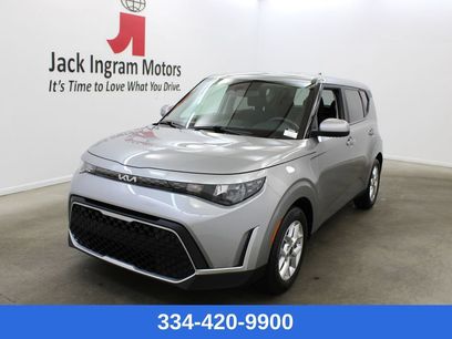 Used 2024 Kia Soul LX w/ Option Group 015