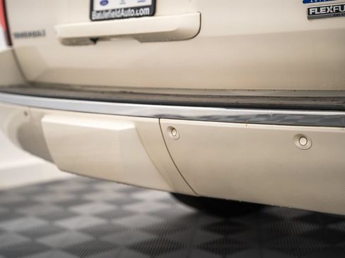 Used 2011 Chevrolet Suburban LTZ AWD/4WD image 9