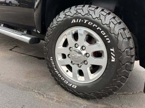 Used 2013 Chevrolet Silverado 2500 LTZ w/ LTZ Plus Package AWD/4WD image 35