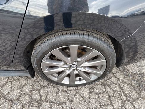 Used 2019 MAZDA MAZDA3 AWD Sedan w/ Preferred Package image 19