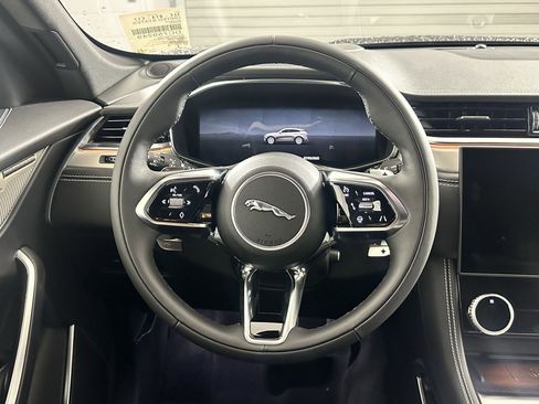 Used 2026 Jaguar F-PACE R-Dynamic S AWD/4WD image 14