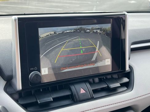 Certified 2025 Toyota RAV4 XLE image 25