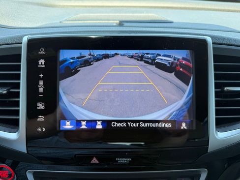 Used 2017 Honda Pilot Elite image 26