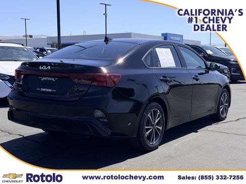 Used 2023 Kia Forte LXS FWD image 6