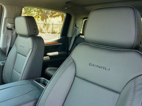 New 2026 GMC Sierra 1500 Denali w/ Technology Package AWD/4WD image 15
