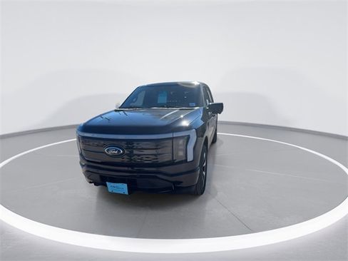 Certified 2023 Ford F150 Lightning Platinum image 4
