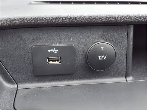 Used 2024 Ford Transit 250 Low Roof w/ Exterior Upgrade Package image 20