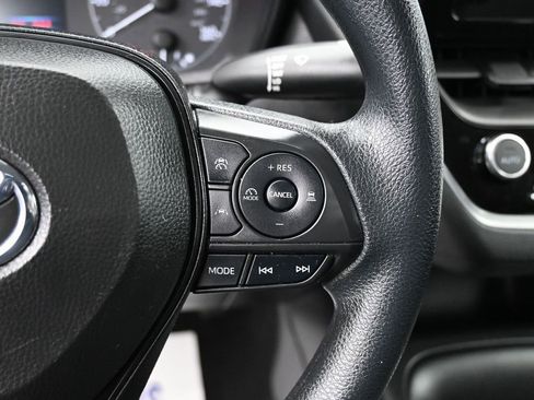Used 2024 Toyota Corolla LE w/ LE Convenience Package image 19