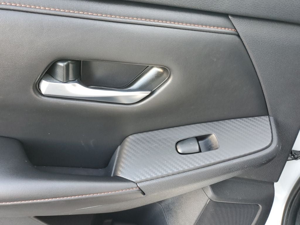Used 2020 Nissan Sentra SR w/ Electronics Package FWD image 35