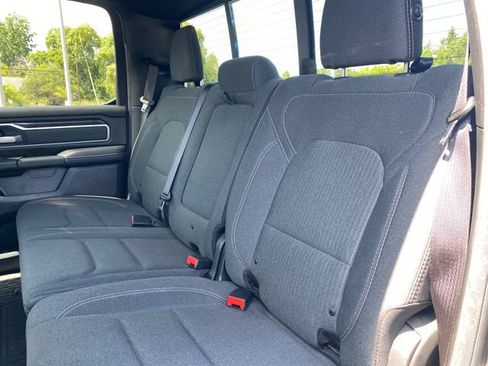 Used 2019 RAM 1500 Big Horn AWD/4WD image 19
