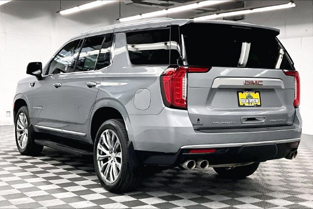 Used 2023 GMC Yukon Denali w/ Max Trailering Package AWD/4WD image 2