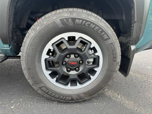 New 2026 Toyota 4Runner TRD Off-Road Premium AWD/4WD image 10