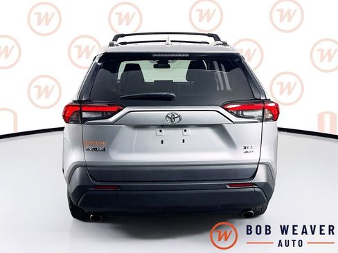 Used 2020 Toyota RAV4 XLE w/ Convenience Package image 6
