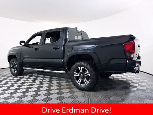 Certified 2019 Toyota Tacoma TRD Sport AWD/4WD image 20