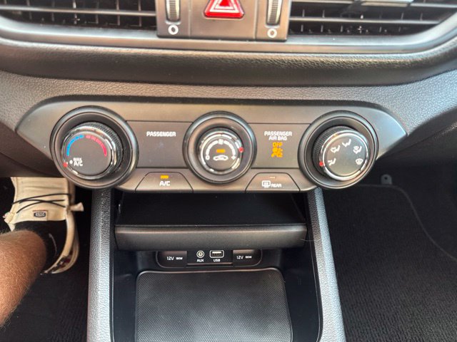 Used 2020 Kia Forte LXS FWD image 18