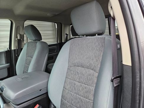 Used 2017 RAM 1500 Big Horn AWD/4WD image 23