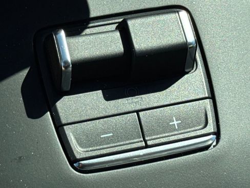 Used 2024 GMC Sierra 1500 Denali w/ Technology Package image 49