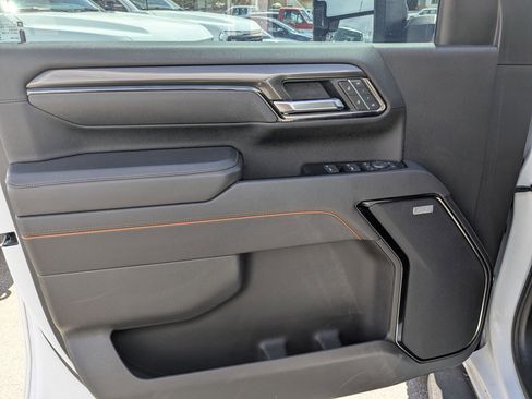 Used 2025 GMC Sierra 3500 AT4 w/ AT4 Preferred Package image 16