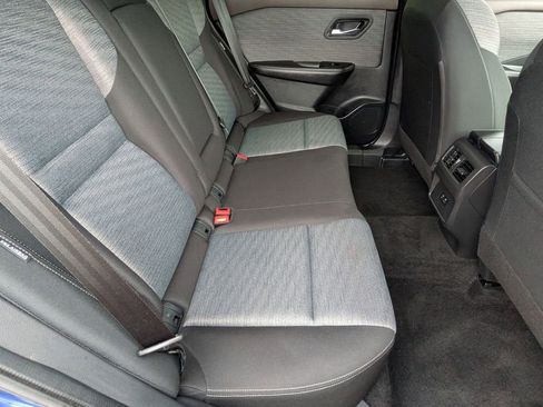Used 2023 Nissan Rogue SV AWD/4WD image 21