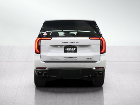 Used 2025 GMC Yukon Denali AWD/4WD image 6