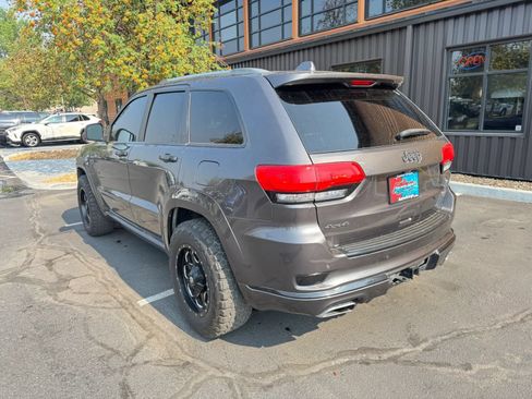 Used 2014 Jeep Grand Cherokee Summit AWD/4WD image 2