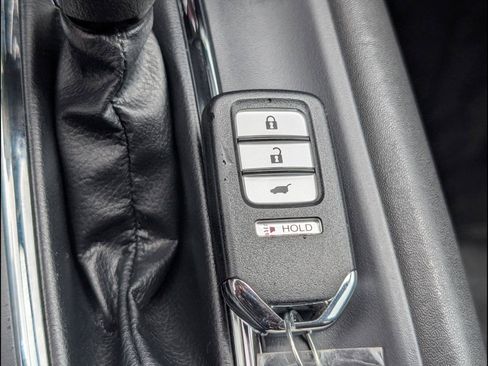 Used 2022 Honda HR-V EX image 16