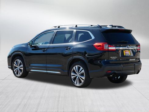Used 2022 Subaru Ascent Limited AWD/4WD image 5