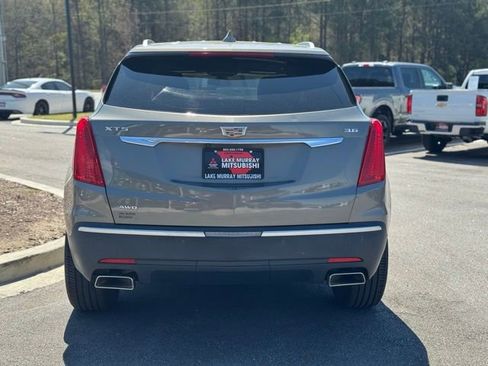 Used 2018 Cadillac XT5 Luxury w/ Driver Awareness Package image 10