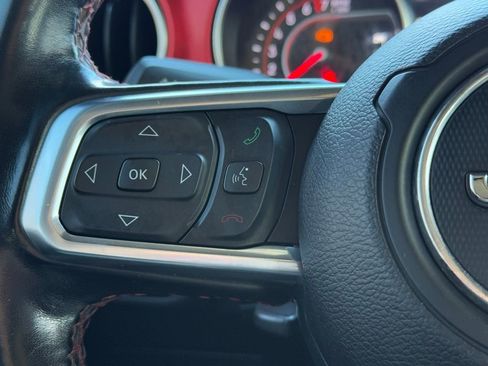 Used 2020 Jeep Wrangler Unlimited Rubicon w/ Dual Top Group image 21