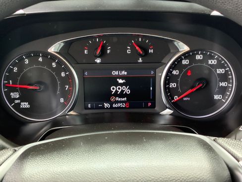 Used 2023 Chevrolet Blazer LT FWD image 21