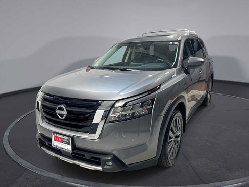 Used 2022 Nissan Pathfinder SL w/ SL Premium Package AWD/4WD image 1