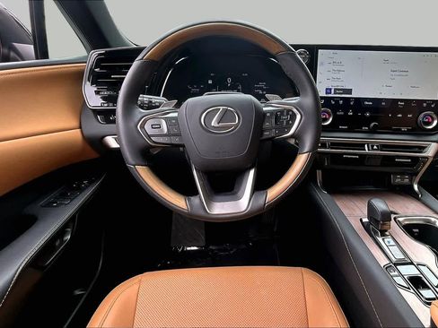 Used 2025 Lexus RX 350h w/ Convenience Package AWD/4WD image 6