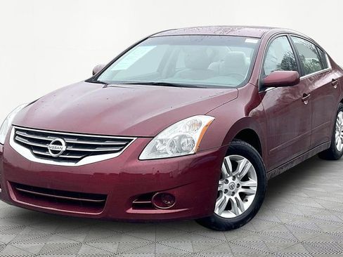 Used 2011 Nissan Altima 2.5 S w/ Convenience Pkg image 1